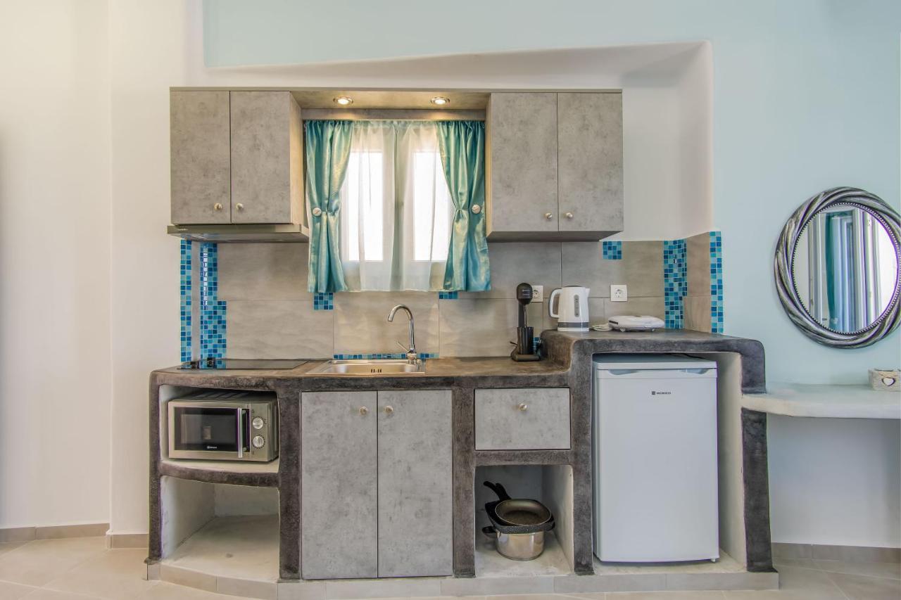 N Renieris Apartments فِروستيفاني المظهر الخارجي الصورة